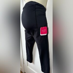 Isabel Maternity by Ingrid & Isabel Classic Black Capri  Leggings